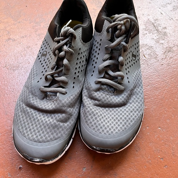 CHAMPION RUNNING SNEAKERS - Picture 5 of 11